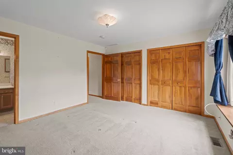 Bedroom - 400 Village Ct, Mickleton, NJ 08056 photo 6 of 6