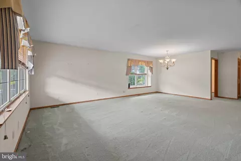 Living - 400 Village Ct, Mickleton, NJ 08056 photo 1 of 6