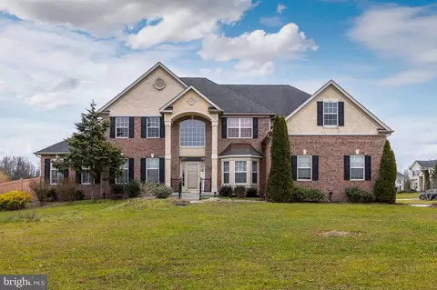 Exterior - 8 Curtmantle Rd, Mickleton, NJ 08056 photo 7 of 7
