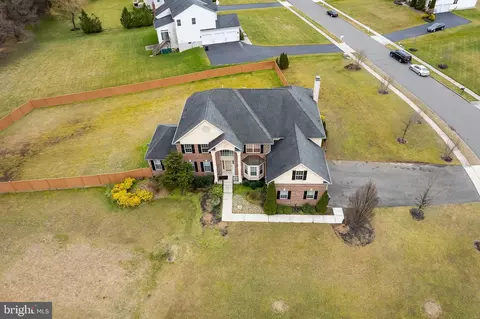 View/Area - 8 Curtmantle Rd, Mickleton, NJ 08056 photo 1 of 7