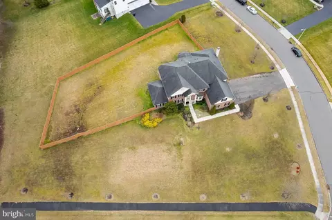 View/Area - 8 Curtmantle Rd, Mickleton, NJ 08056 photo 2 of 7