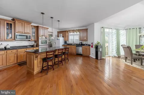 Kitchen - 8 Curtmantle Rd, Mickleton, NJ 08056 photo 1 of 2