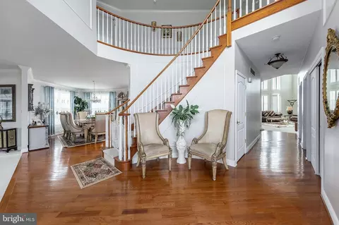 Entry Way - 8 Curtmantle Rd, Mickleton, NJ 08056 photo 1 of 5