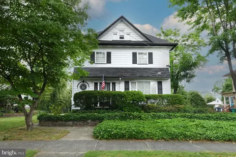 9 N Clinton Ave, Wenonah, NJ 08090