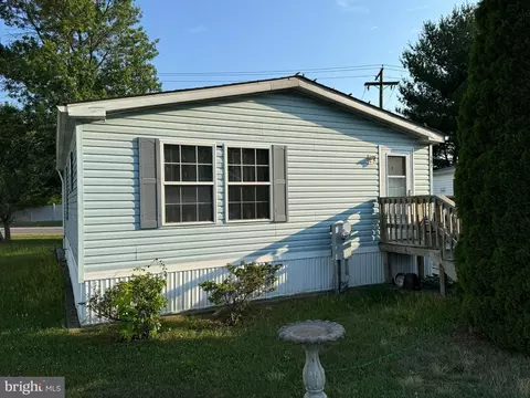 141 Mockingbird Ln, Mantua, NJ 08051