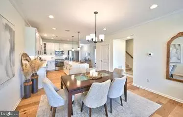 6 Prestwick Ln, Williamstown, NJ 08094