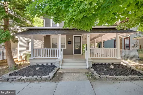 Exterior - 215 West Ave, Pitman, NJ 08071 photo 2 of 5