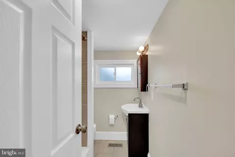 Bath - 215 West Ave, Pitman, NJ 08071 photo 1 of 2