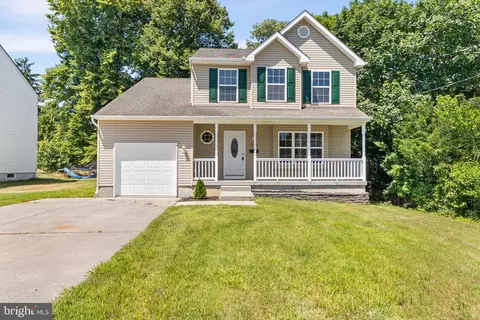 204 N Main St, Clayton, NJ 08312