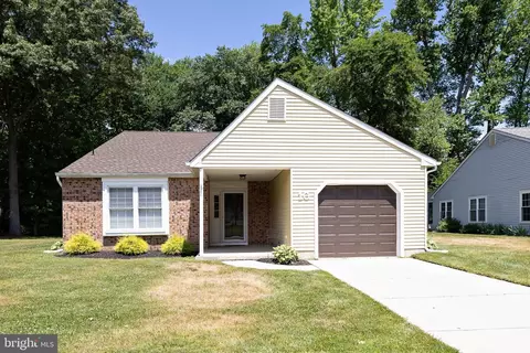 16 Kelly Dr, Woodbury, NJ 08096