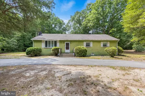 1152 Coles Mill Rd, Williamstown, NJ 08094