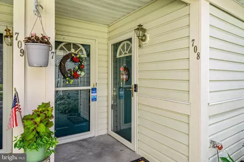 708 Steeplechase Ct #708, Woodbury, NJ 08096