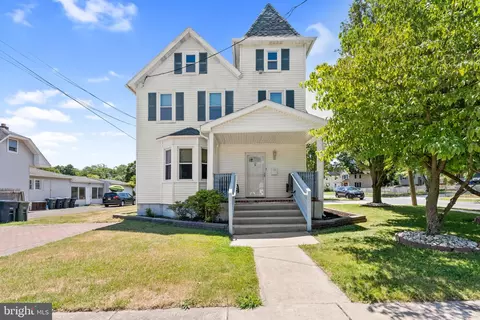 102 Washington Ave, Williamstown, NJ 08094