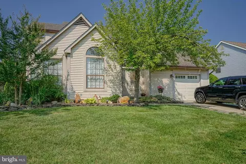 9 Christopher Ln, Glassboro, NJ 08028