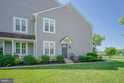 443 Paddock Ct, Sewell, NJ 08080