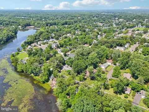View/Area - 210 Lakeside Ave, Pitman, NJ 08071 photo 7 of 10