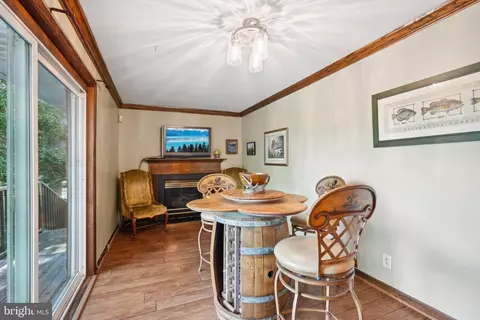 Dining - 210 Lakeside Ave, Pitman, NJ 08071 photo 3 of 3