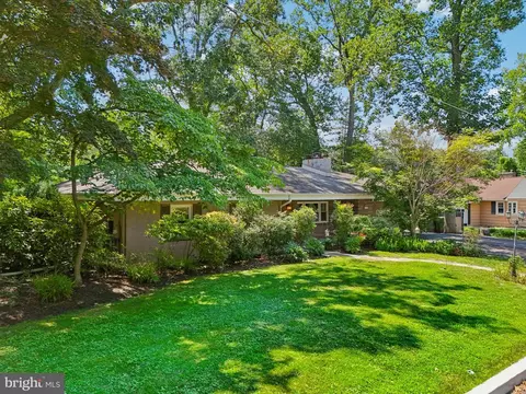 Exterior - 210 Lakeside Ave, Pitman, NJ 08071 photo 15 of 16