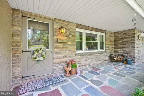 Exterior - 210 Lakeside Ave, Pitman, NJ 08071 photo 5 of 16
