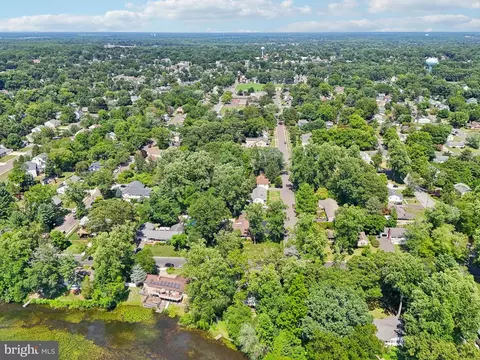 View/Area - 210 Lakeside Ave, Pitman, NJ 08071 photo 6 of 10