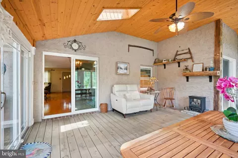 Exterior - 210 Lakeside Ave, Pitman, NJ 08071 photo 6 of 16