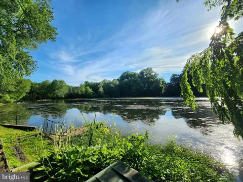 View/Area - 210 Lakeside Ave, Pitman, NJ 08071 photo 8 of 10