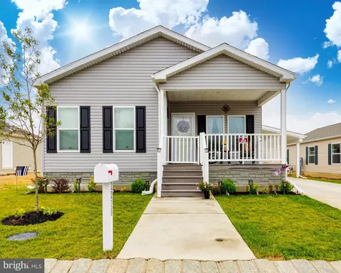 2228 Gloucester Ln, Williamstown, NJ 08094