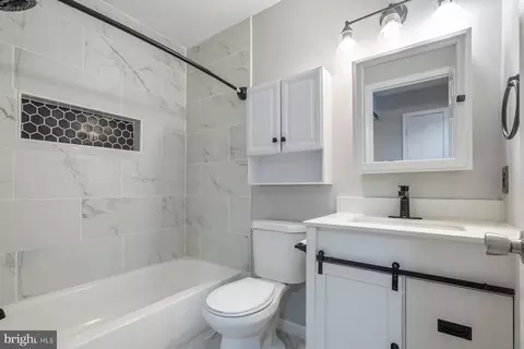 99 Fomalhaut Ave, Sewell, NJ 08080