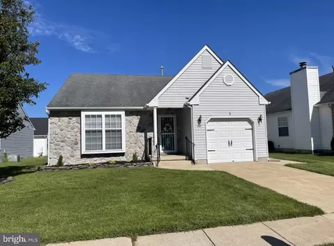 612 Panama Ct, Williamstown, NJ 08094