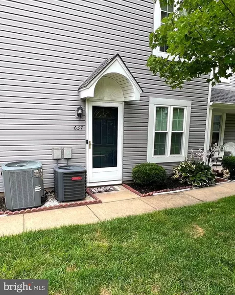 657 Yorkshire, Sewell, NJ 08080