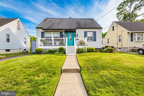 12 Cordelia Ave, Westville, NJ 08093