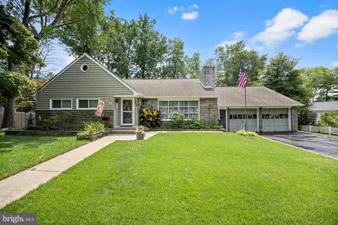 314 Central Ave, Woodbury Heights, NJ 08097