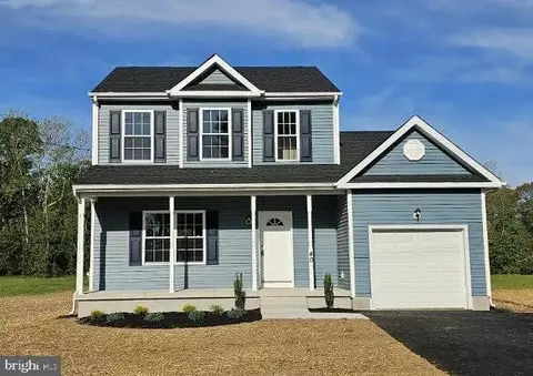 301 Eighth Ave, Clayton, NJ 08312