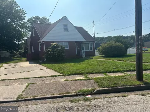 676 Roosevelt Ave, Woodbury, NJ 08096