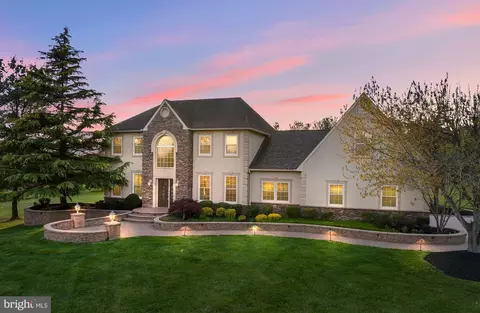 3 Horseshoe Ln, Mullica Hill, NJ 08062