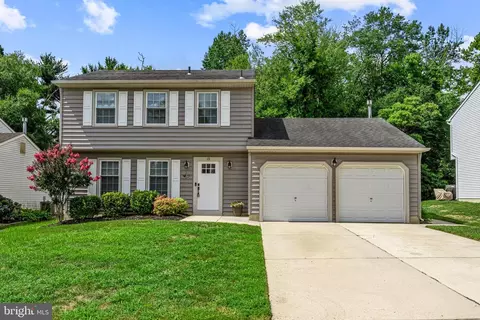 15 Crescent Hollow Dr, Sewell, NJ 08080