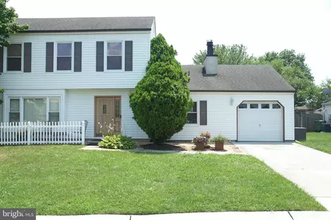 34 Oakwood Pl, Swedesboro, NJ 08085