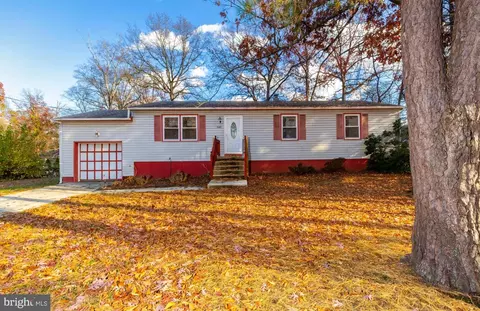 640 Oak Ave, Deptford, NJ 08096