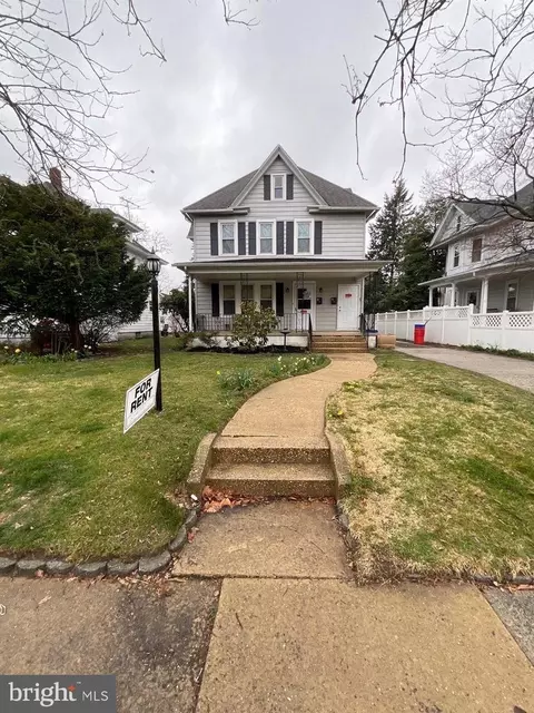648 Beacon Ave, Paulsboro, NJ 08066