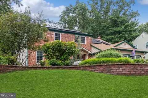 11 Palmer Ct, Sewell, NJ 08080