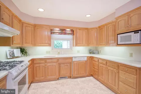 Kitchen - 627 Boundary Rd, Pitman, NJ 08071 photo 3 of 3