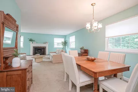 Dining - 627 Boundary Rd, Pitman, NJ 08071 photo 2 of 5