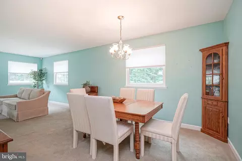 Dining - 627 Boundary Rd, Pitman, NJ 08071 photo 3 of 5