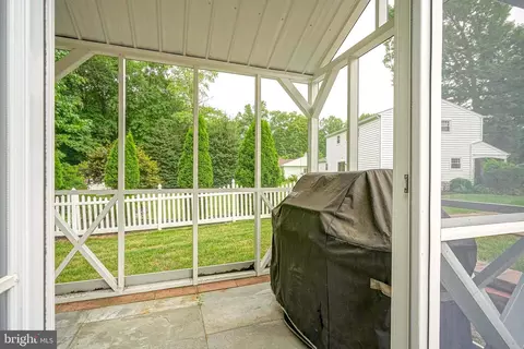 Exterior - 627 Boundary Rd, Pitman, NJ 08071 photo 6 of 10