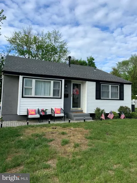 274 Montgomery Dr, Mantua, NJ 08051