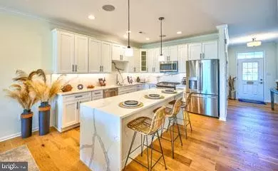 15 Prestwick Ln, Williamstown, NJ 08094