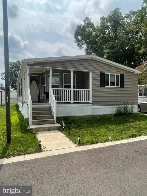 22 Cornwall Pl, Williamstown, NJ 08094