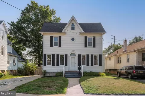 223 W Olive St, Westville, NJ 08093