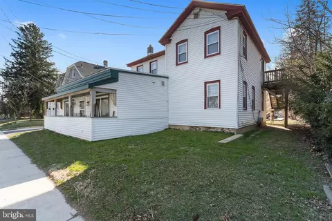 9 S Delsea Dr S Dr, Glassboro, NJ 08028