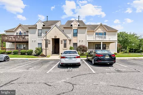 35 Harrogate Ct, Sewell, NJ 08080